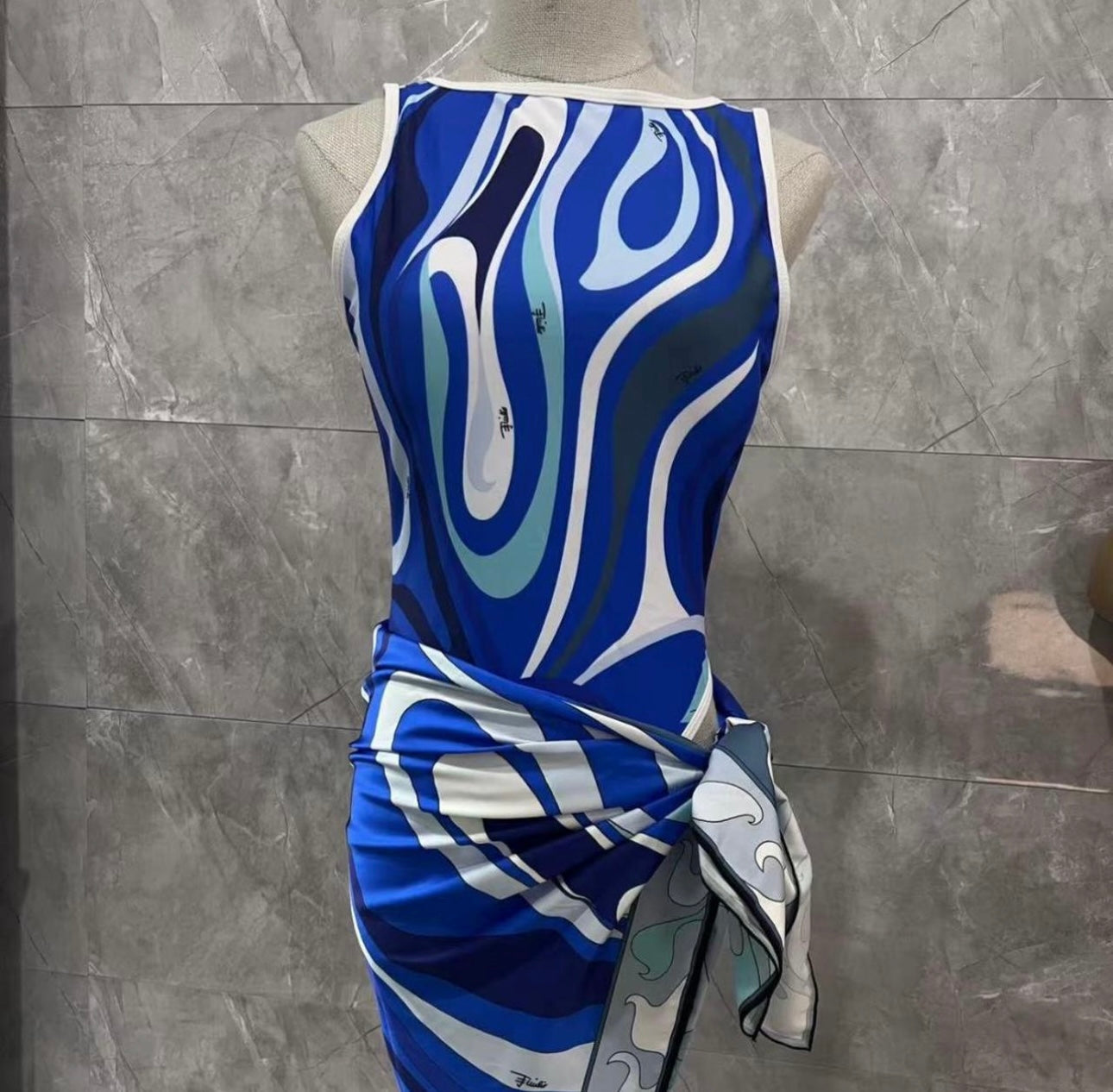Ocean Blue Puccii set w scarf 🌊