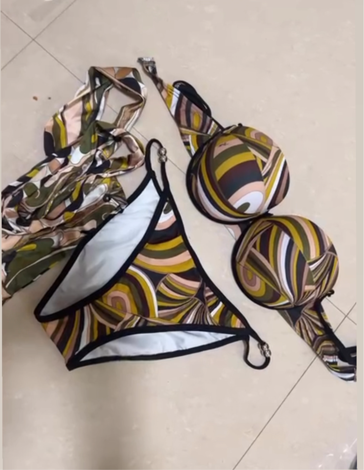 Brown Puccii Kini set w Scarf 🤎